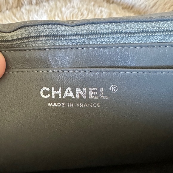 Authentic Chanel Classic Jumbo Single Flap Bag in Grey Lambskin Silver Hardware - Picture 9 of 12